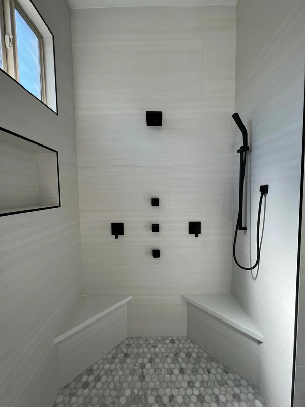 Replacement shower with a bathroom remodeling contractor